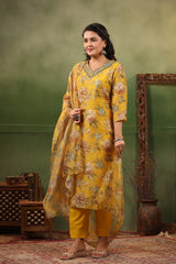 Gul Medallion Yellow Cotton Kurti Set