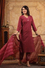 Chhaap maroon straight pant kurta set